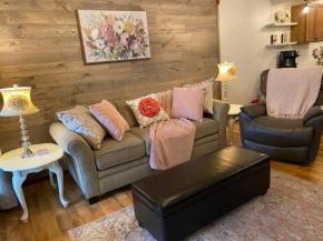 Notch The Chic Retreat